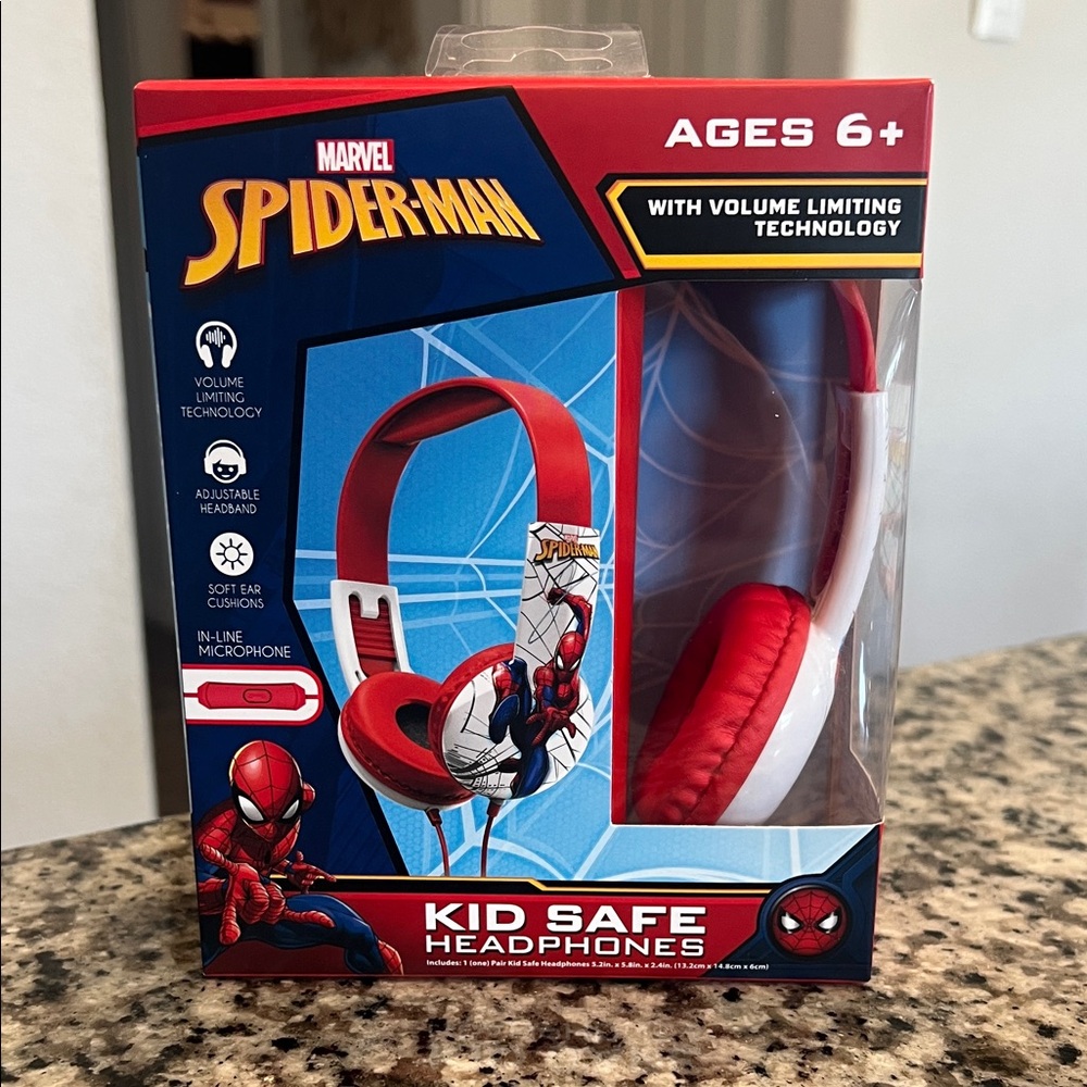 Marvel Spider-Man Red and White Headphones for Kids BRAND NEW NEVER OPENE